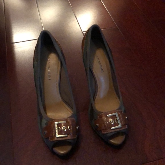 Army Heels - Picture 2 of 4